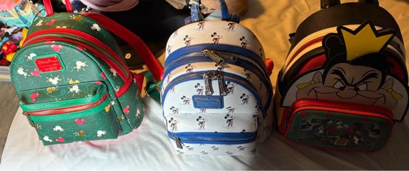 New Loungefly mini backpack