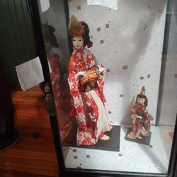 China Dolls In Glass Case 125.