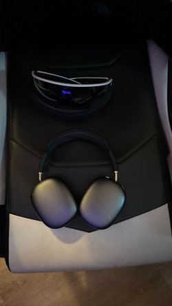 Oakley meta and AirPod max
