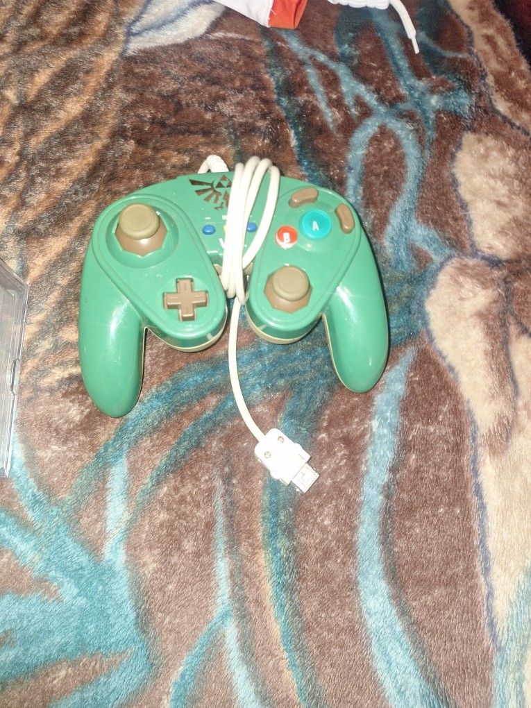 Wii Fighting Pad With Pokmeon Stroage Box And Wii Sensor Bar
