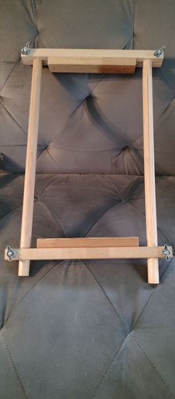 Embroidery/ Crossstitch Frame