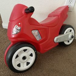 The Step2 Toddlers Ride-on Motorcycle Play Toy 16X25