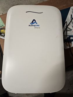 Alex Pure Breeze Air Purifier