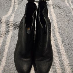 Black Leather Boots 