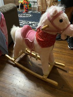Pony that makes galloping sounds