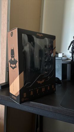 Bat man begins beast kingdom
