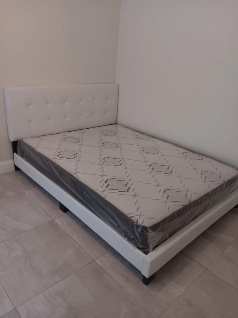 New Queen Bed With Mattress