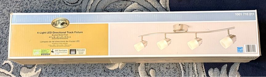 Hampton Bay 4-light LED track fixture