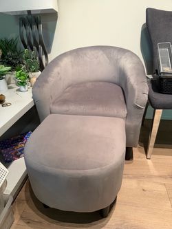 Gray Velvet Barrel Chair with Ottoman