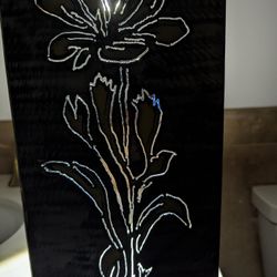 Shadow Box , Lawn Art