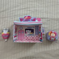 Squishville Darling Diner Playset