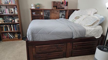 Bedframe, captains bed full