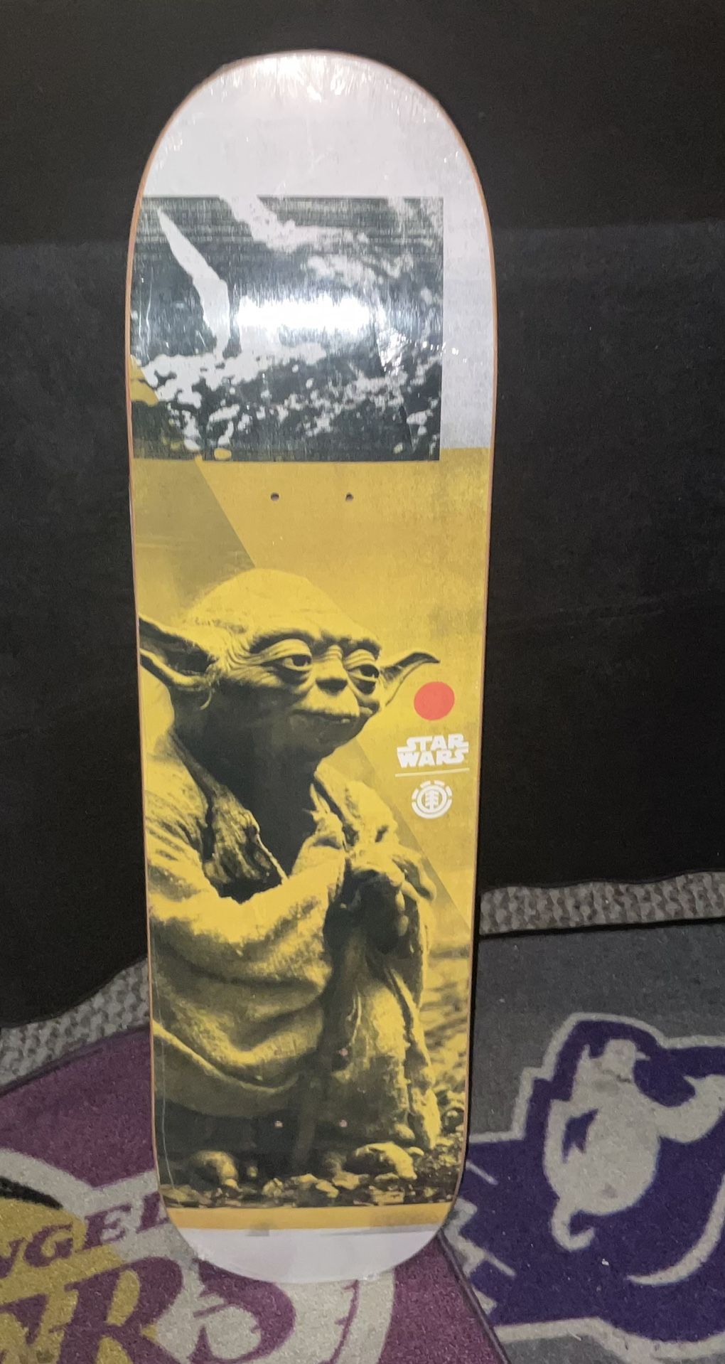 Element Star Wars Yoda Skateboard Deck 8.5 NEW In Original Package Limited Edition