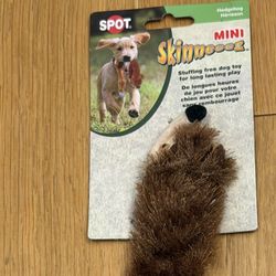 Dog Toy Skinneeez Hedgehog 13”