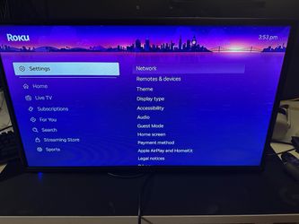 Sceptre E32 32" LED TV with Roku Express and Remote
