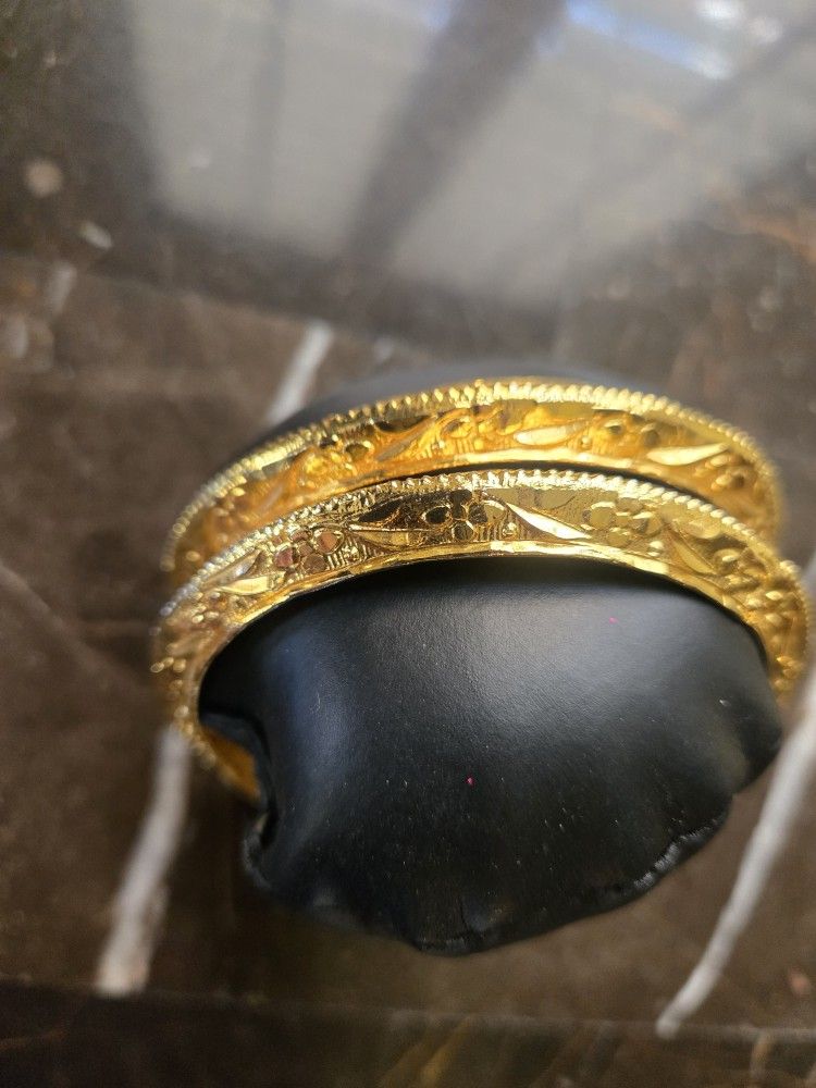 Pair Of 22k Gold Plated Floral Scroll Design Thick Bangles