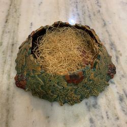 Ceramic candle holder