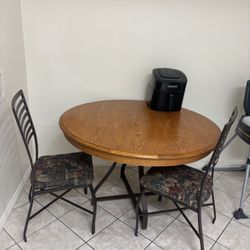 Dinning Table