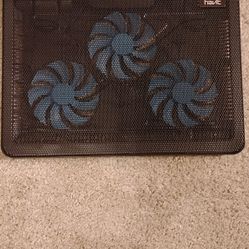 HAVIT HV-F2056 15.6 inch-17 inch Notebook Cooling Pad 3 Fans USB - Black
