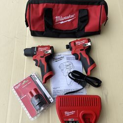 Milwaukee M12 Brushless Drill & Impact Driver Combo Kit w/ Battery