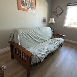 Futon, Wooden