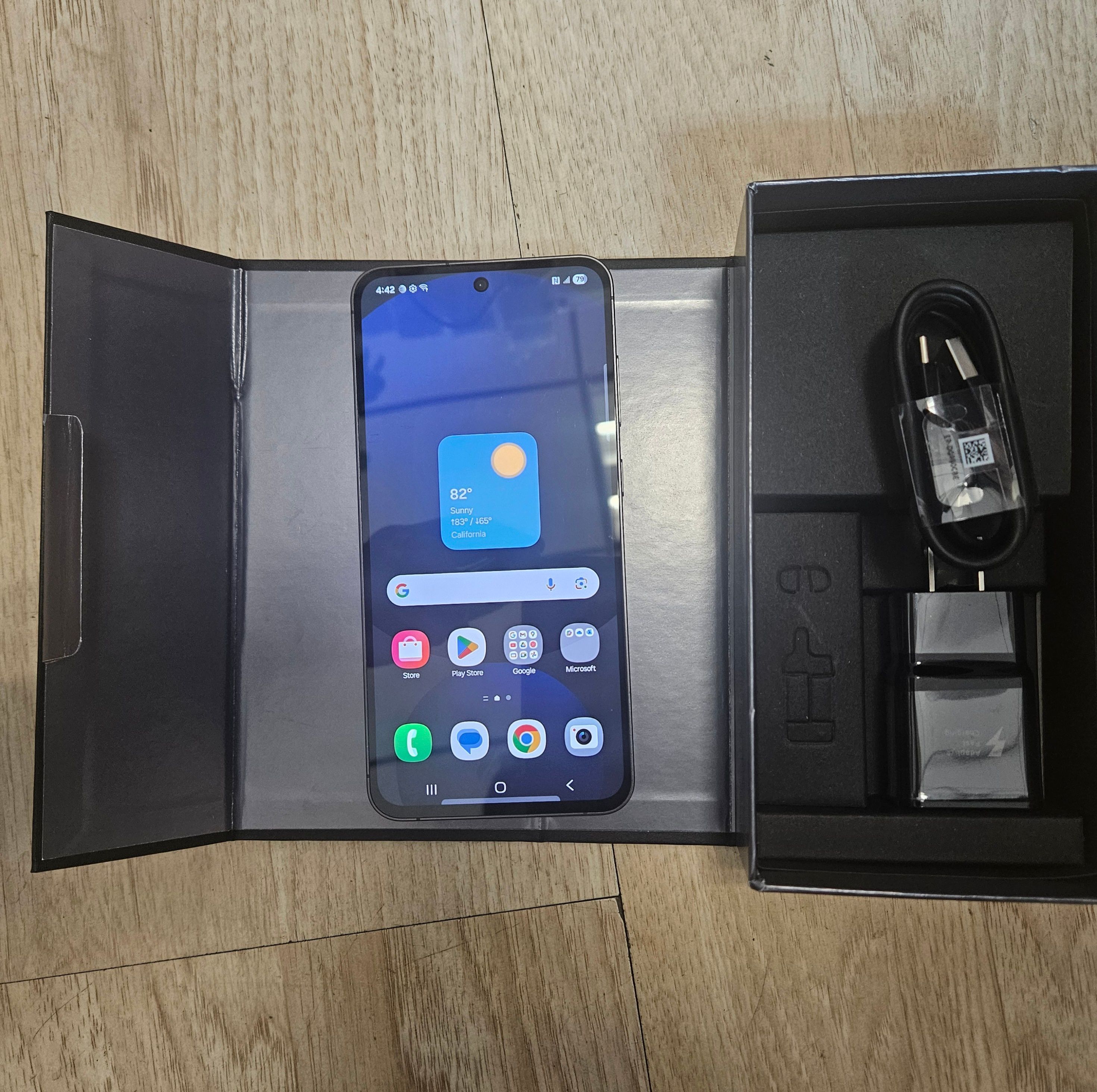 Like new Samsung Galaxy S24 FE 128gb unlocked for sell at Rosemead CA