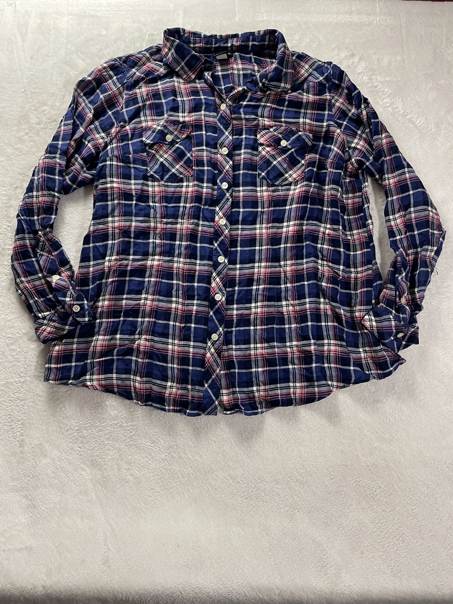 Torrid Plaid Flannel Button-Up Shirt Blue White Pink Size 2 Long Sleeve