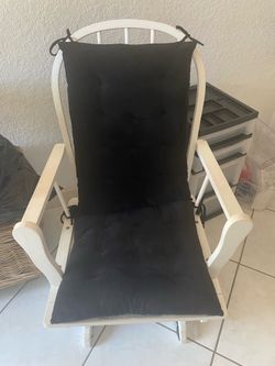 Rocking chair