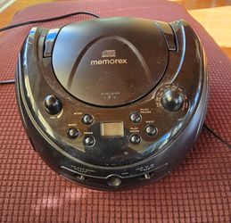 Memorex MP3221 CD Radio Player