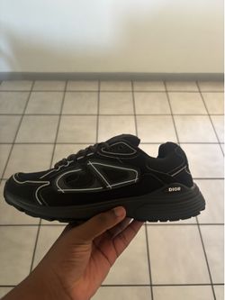 Dior B30 Sz 43 / 9 Black Reflective