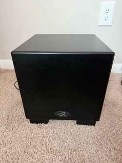 MartinLogan Dynamo 800 X 10-inch 300 Watt Powered Subwoofer with Sub Control App - Black
