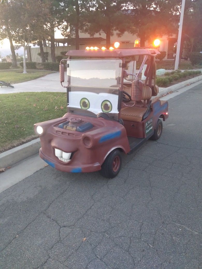 Built In 2021 Tow Mater!!!2019 Ezgo RXV 48volt Golf Cart Like New!!!