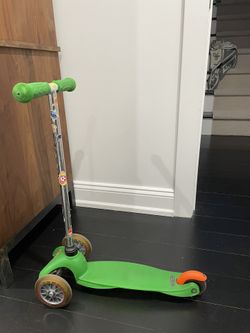 Micro mini scooter - green