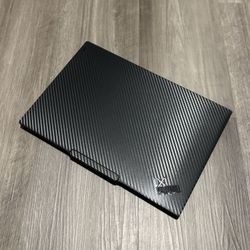 Lenovo ThinkPad X1 Carbon Gen 12 – Intel Ultra 5, 16GB RAM, 256GB SSD