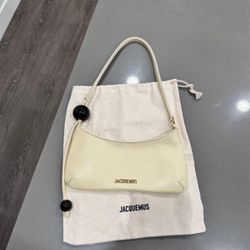 Jacquemus Ete Le Bisou Perle Bag