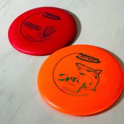 Innova Disc Golf Discs Shark Mid-Range Orange 4402 Aviar Putt Approach 2301 Red