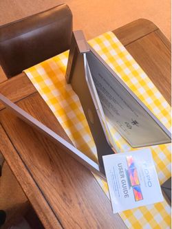 Triple monitors for laptop - Brand new
