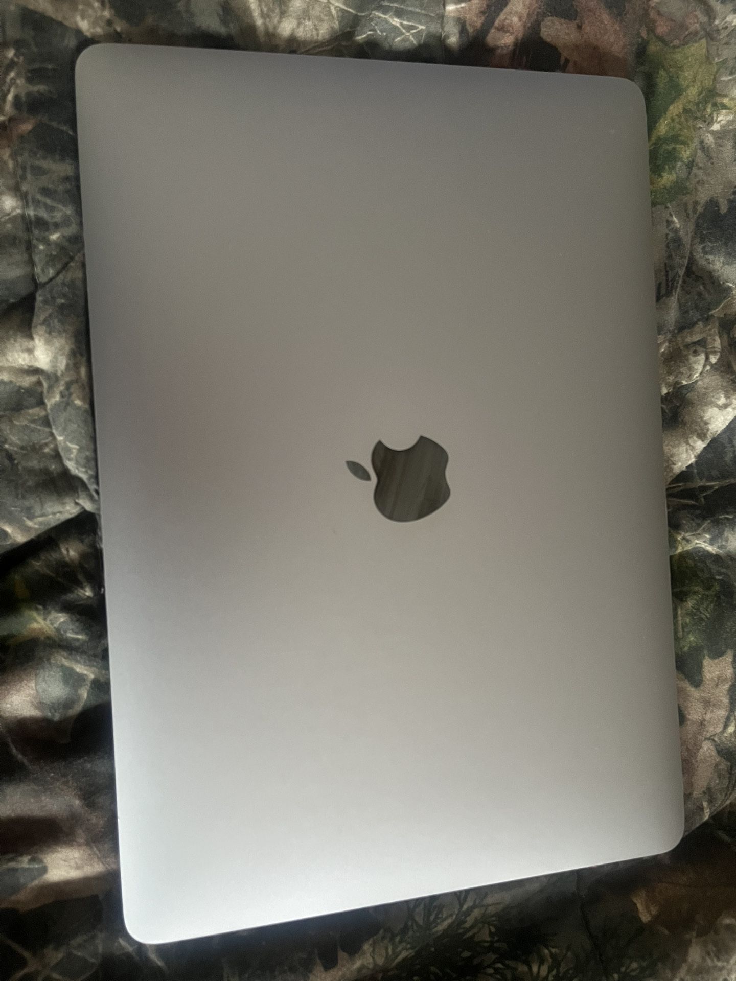 MacBook Air, Retina 13-inch 2020
