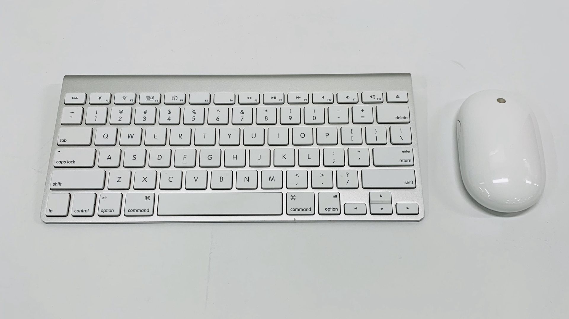 Genuine Apple A1314 Magic Keyboard with A1197 Wireless Mighty Mouse