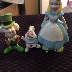 Disney Vintage Alice In Wonderland MADD Hatter And Rabbit Figurines Set