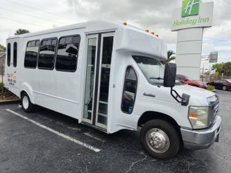 2010 Ford E-350
