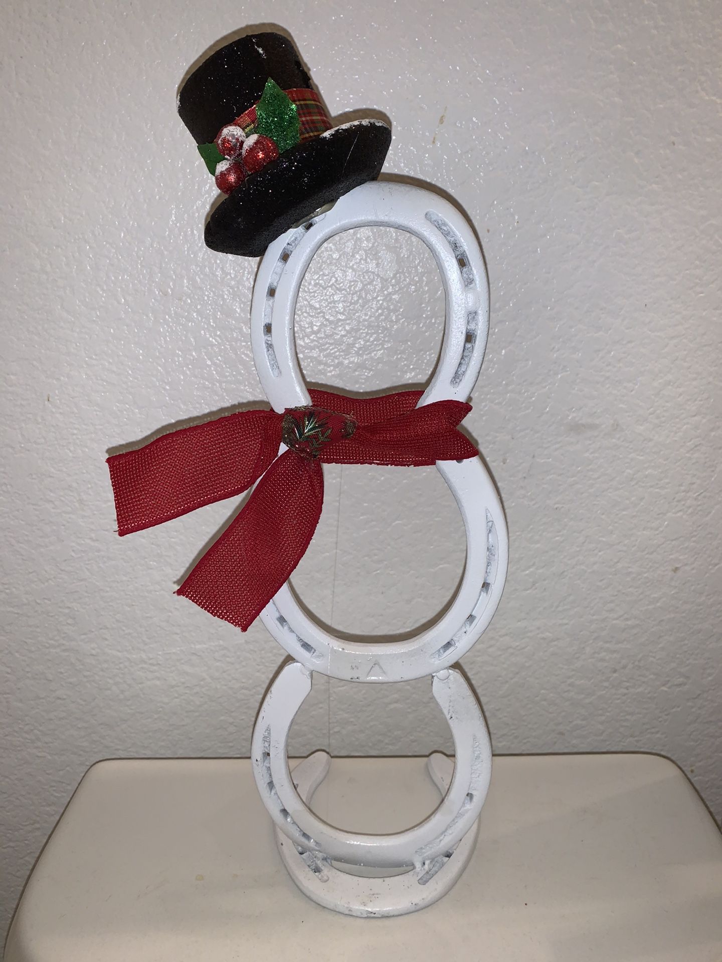 Snowman Horseshoe Art Winter Decor