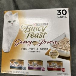 Fancy Feast Gravy Lovers 30 Count