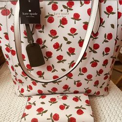 Kate Spade ( New York ) 