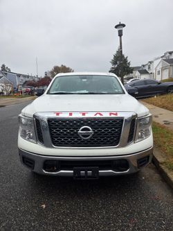 2018 Nissan Titan