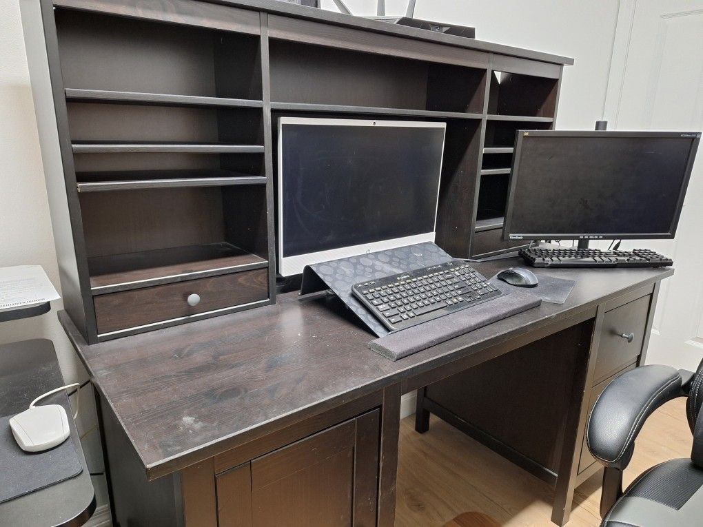 Computer Desks