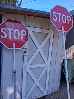 I have two used stop and slow flagging paddles