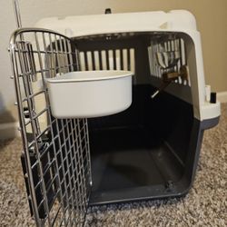 Pet Carrier (Size Small) 