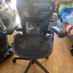 Herman Miller Aeron Size A Office Chair