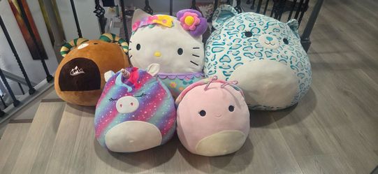 Squish mellows. Stuffed animals